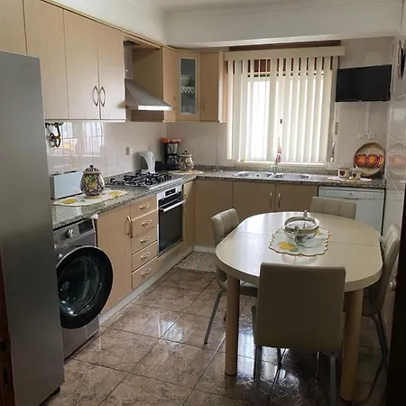 T3 - Apartamento De Ferias Na Nazare 아파트