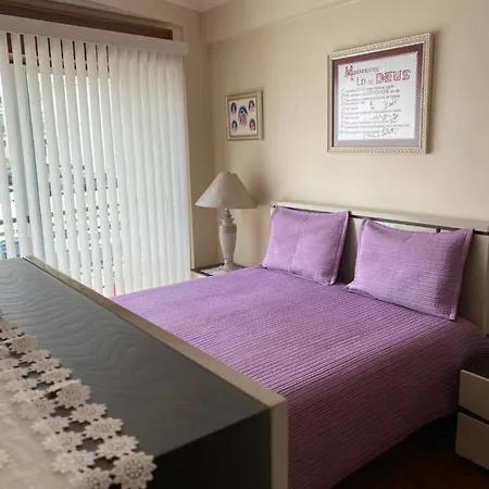 T3 - Apartamento De Ferias Na Nazare 아파트 *